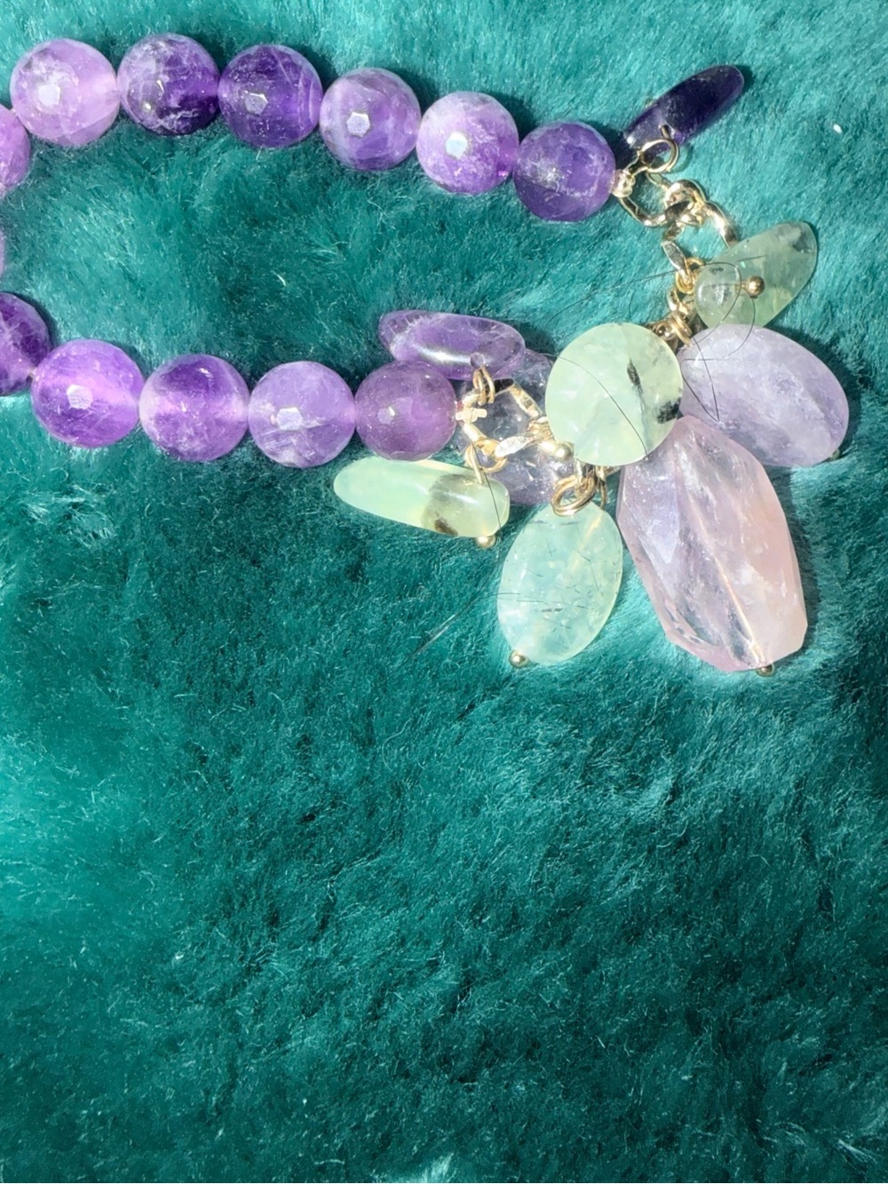 Jardin Amethyst Beaded Charm Bracelet with Pink quartz and green Prehnite. (1)